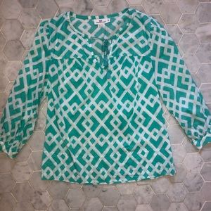 Vineyard Vines Summer top